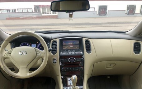 Infiniti QX50 I рестайлинг, 2013 год, 2 050 000 рублей, 5 фотография