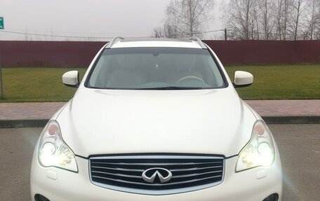 Infiniti QX50 I рестайлинг, 2013 год, 2 050 000 рублей, 2 фотография