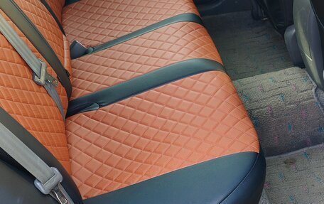 Toyota Prius, 2003 год, 600 000 рублей, 7 фотография