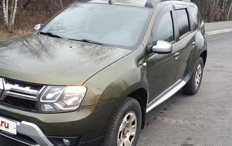 Renault Duster I рестайлинг, 2017 год, 1 375 000 рублей, 3 фотография