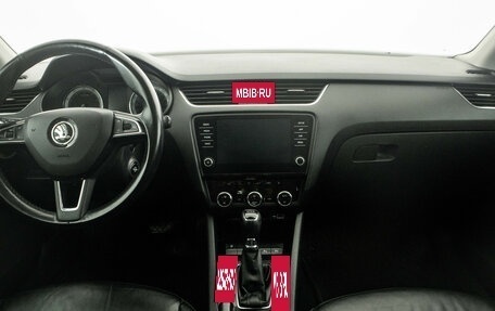 Skoda Octavia, 2018 год, 2 409 000 рублей, 15 фотография