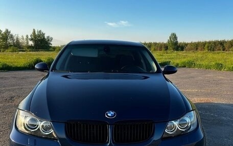 BMW 3 серия, 2006 год, 900 000 рублей, 13 фотография