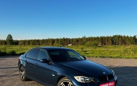 BMW 3 серия, 2006 год, 900 000 рублей, 12 фотография