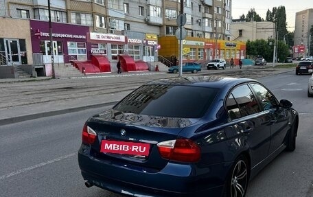 BMW 3 серия, 2006 год, 900 000 рублей, 4 фотография