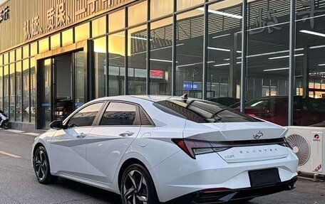 Hyundai Elantra, 2021 год, 1 725 000 рублей, 11 фотография
