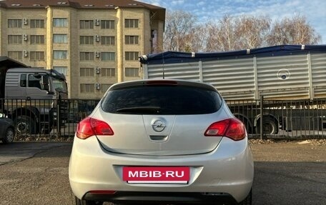 Opel Astra J, 2012 год, 645 000 рублей, 3 фотография