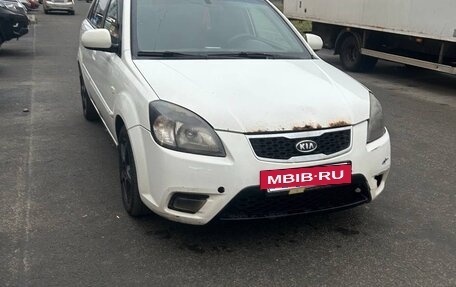 KIA Rio II, 2011 год, 350 000 рублей, 2 фотография
