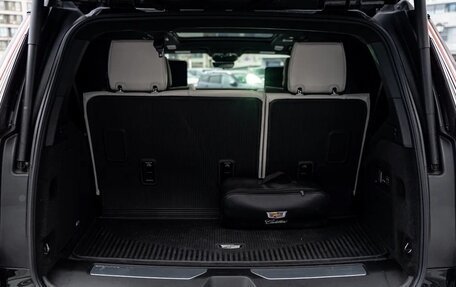 Cadillac Escalade V, 2025 год, 19 990 000 рублей, 9 фотография