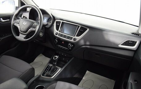 Hyundai Solaris II рестайлинг, 2019 год, 1 410 000 рублей, 12 фотография