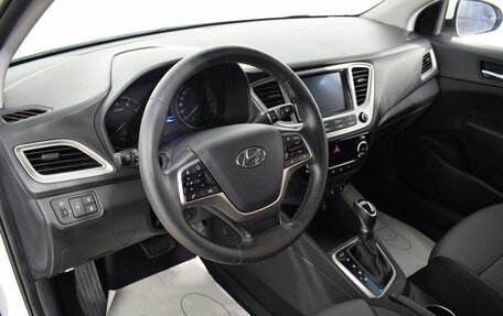 Hyundai Solaris II рестайлинг, 2019 год, 1 410 000 рублей, 10 фотография