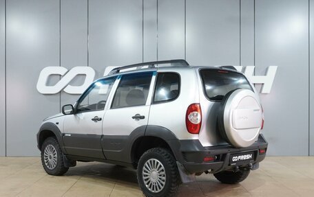 Chevrolet Niva I рестайлинг, 2011 год, 599 000 рублей, 2 фотография
