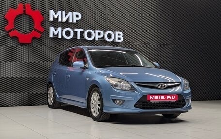 Hyundai i30 I, 2011 год, 645 000 рублей, 3 фотография