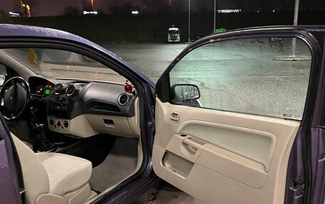 Ford Fiesta, 2006 год, 250 000 рублей, 4 фотография