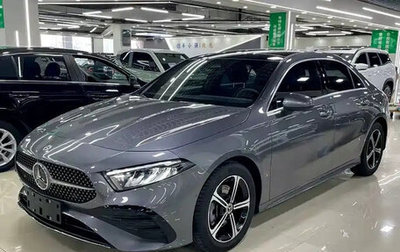 Mercedes-Benz A-Класс, 2024 год, 2 900 000 рублей, 1 фотография