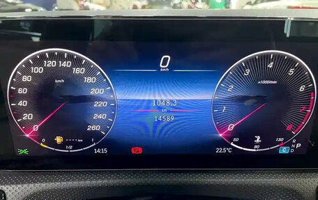 Mercedes-Benz A-Класс, 2024 год, 2 900 000 рублей, 5 фотография