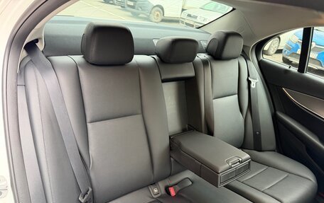 Mercedes-Benz E-Класс, 2019 год, 3 500 000 рублей, 18 фотография