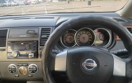 Nissan Tiida, 2005 год, 390 000 рублей, 11 фотография