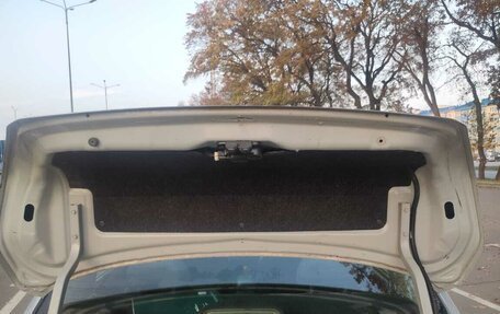 Nissan Tiida, 2005 год, 390 000 рублей, 23 фотография