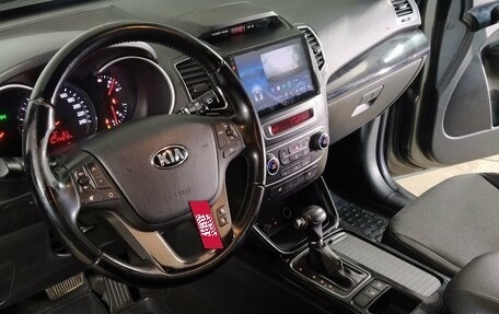KIA Sorento II рестайлинг, 2016 год, 1 671 000 рублей, 8 фотография