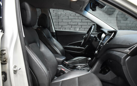 Hyundai Santa Fe III рестайлинг, 2016 год, 2 345 000 рублей, 11 фотография