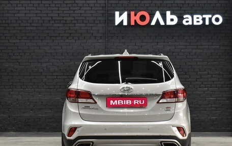 Hyundai Santa Fe III рестайлинг, 2016 год, 2 345 000 рублей, 6 фотография