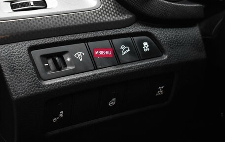 Hyundai Santa Fe III рестайлинг, 2016 год, 2 345 000 рублей, 16 фотография