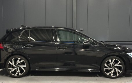 Volkswagen Golf VIII, 2022 год, 1 990 032 рублей, 6 фотография