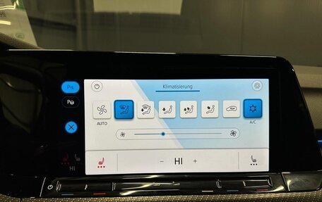 Volkswagen Golf VIII, 2022 год, 1 990 032 рублей, 20 фотография