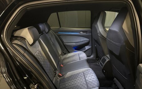 Volkswagen Golf VIII, 2022 год, 1 990 032 рублей, 25 фотография