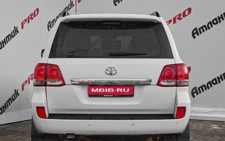 Toyota Land Cruiser 200, 2011 год, 3 100 000 рублей, 5 фотография