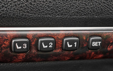 Toyota Land Cruiser 200, 2011 год, 3 100 000 рублей, 23 фотография