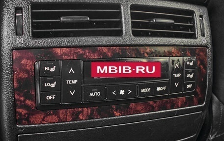 Toyota Land Cruiser 200, 2011 год, 3 100 000 рублей, 27 фотография