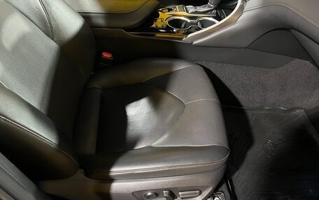 Toyota Camry, 2018 год, 2 850 000 рублей, 5 фотография