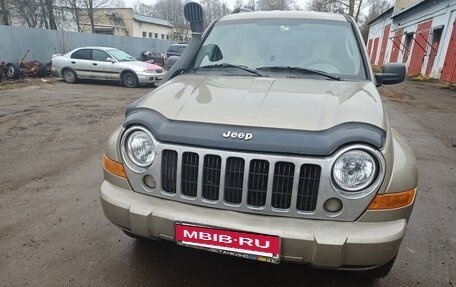 Jeep Cherokee, 2006 год, 950 000 рублей, 5 фотография
