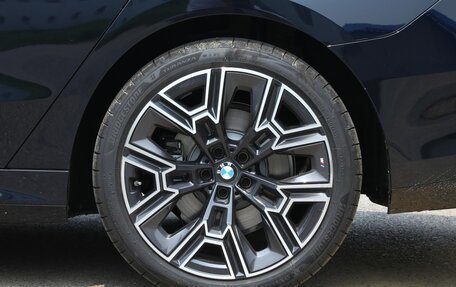 BMW 5 серия, 2025 год, 7 800 000 рублей, 31 фотография