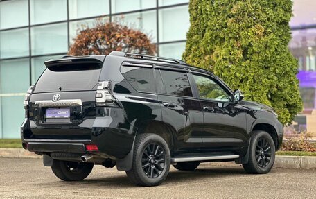 Toyota Land Cruiser Prado 150 рестайлинг 2, 2020 год, 6 400 000 рублей, 2 фотография