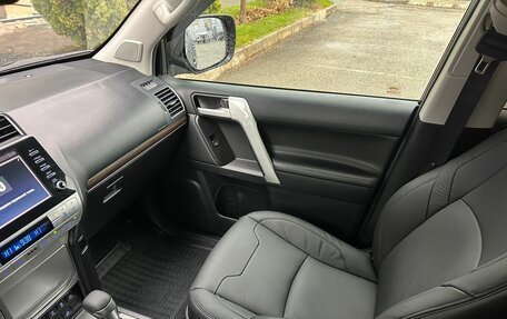 Toyota Land Cruiser Prado 150 рестайлинг 2, 2020 год, 6 400 000 рублей, 24 фотография