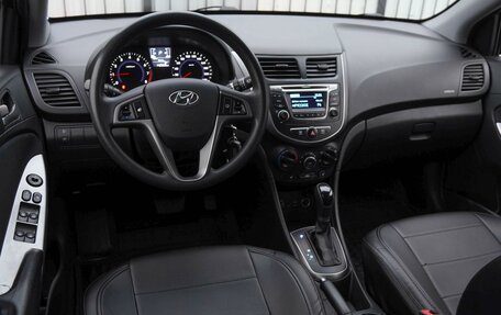 Hyundai Solaris II рестайлинг, 2015 год, 1 060 000 рублей, 6 фотография