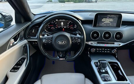 KIA Stinger I, 2018 год, 2 497 000 рублей, 19 фотография