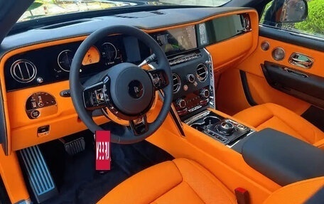 Rolls-Royce Cullinan, 2025 год, 22 000 856 рублей, 5 фотография