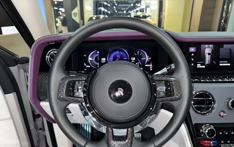 Rolls-Royce Cullinan, 2025 год, 21 900 856 рублей, 7 фотография