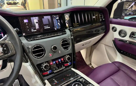 Rolls-Royce Cullinan, 2025 год, 21 900 856 рублей, 9 фотография