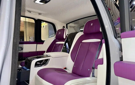 Rolls-Royce Cullinan, 2025 год, 21 900 856 рублей, 16 фотография