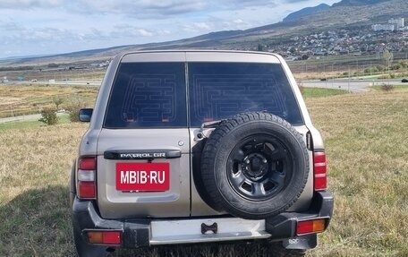 Nissan Patrol, 1998 год, 980 000 рублей, 6 фотография