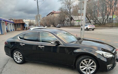 Infiniti Q70 I, 2016 год, 2 450 000 рублей, 3 фотография