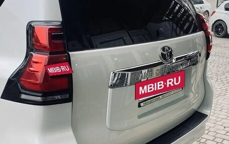 Toyota Land Cruiser Prado 150 рестайлинг 2, 2018 год, 5 700 000 рублей, 4 фотография