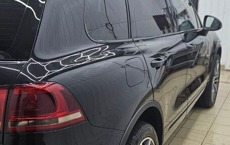 Volkswagen Touareg III, 2010 год, 2 100 000 рублей, 5 фотография