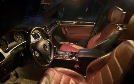 Volkswagen Touareg III, 2010 год, 2 100 000 рублей, 9 фотография