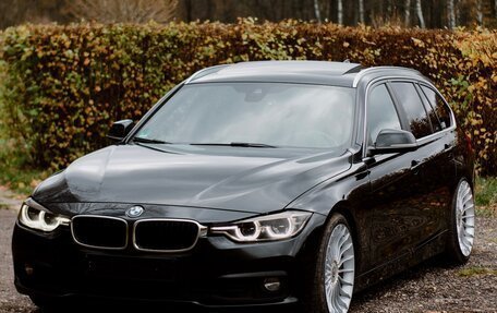 BMW 3 серия, 2018 год, 2 950 000 рублей, 1 фотография