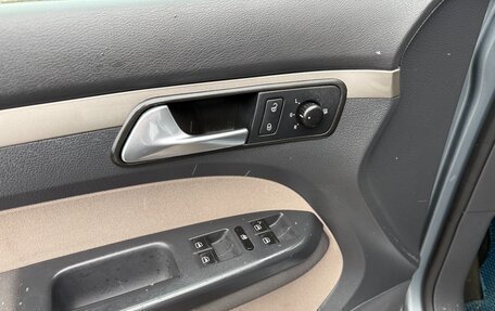 Volkswagen Touran III, 2007 год, 575 000 рублей, 15 фотография